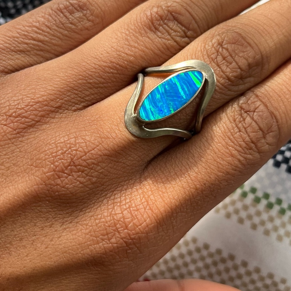Aqua steel ring